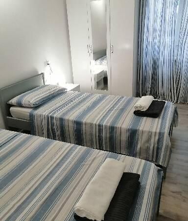 אלביסולה סופריורה Albergo Blue Fish מראה חיצוני תמונה