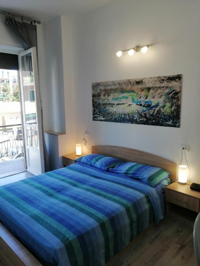 אלביסולה סופריורה Albergo Blue Fish מראה חיצוני תמונה