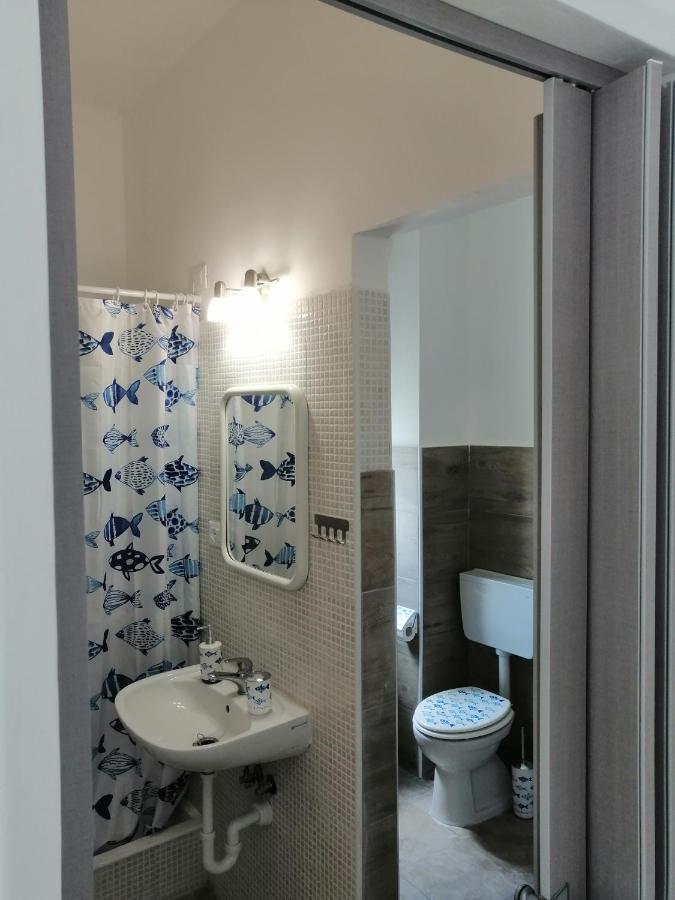 אלביסולה סופריורה Albergo Blue Fish מראה חיצוני תמונה